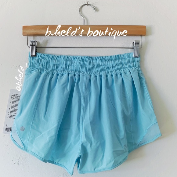 lululemon Hotty Hot High-Rise Lined Short 2.5" in Icing Blue Size 6 New NWT - Picture 10 of 13
